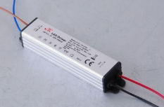 LED驱动电源为什么要选择恒流电源?